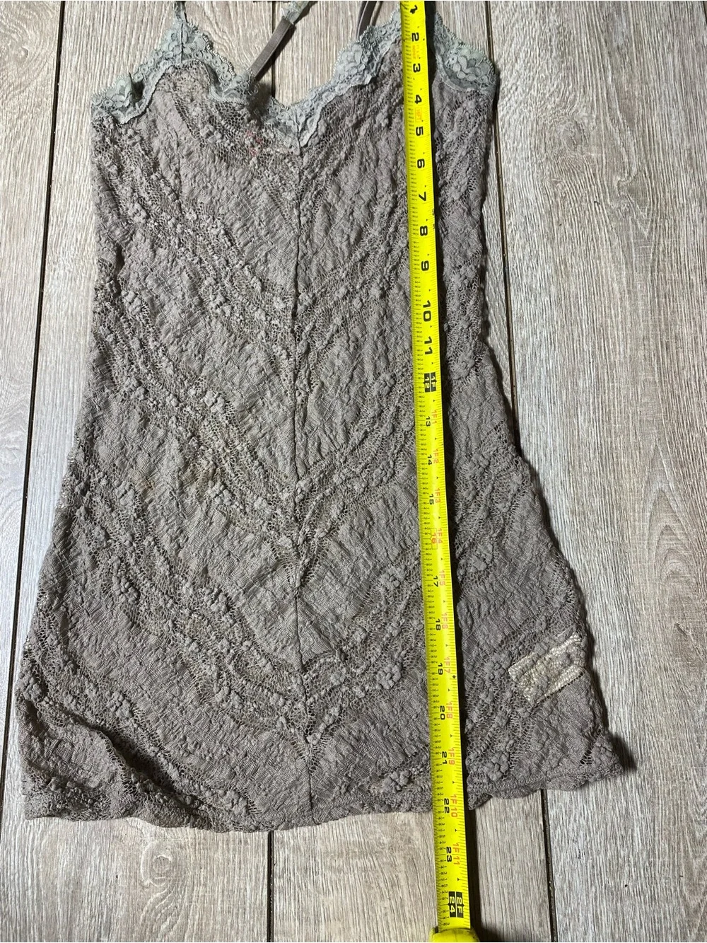 VTG Y2K Grey Lace Trim Cami Dress Crinkle Textured Mini Slip